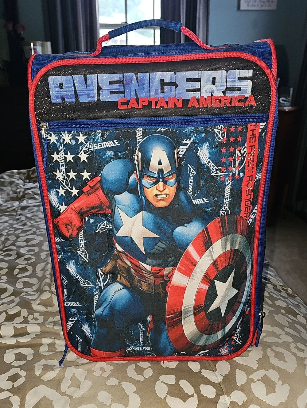Captain America Avengers Kids Lunch Bag - Blue/Red